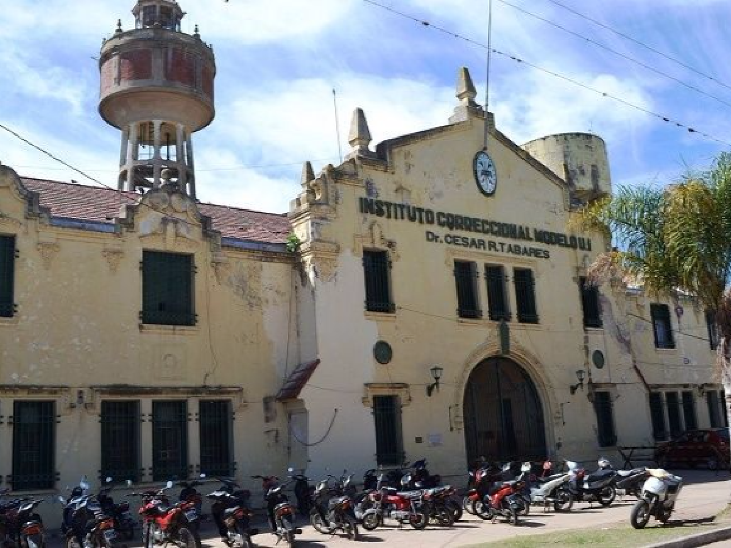 Una agente penitenciaria denunció que la violaron en la cárcel de Coronda