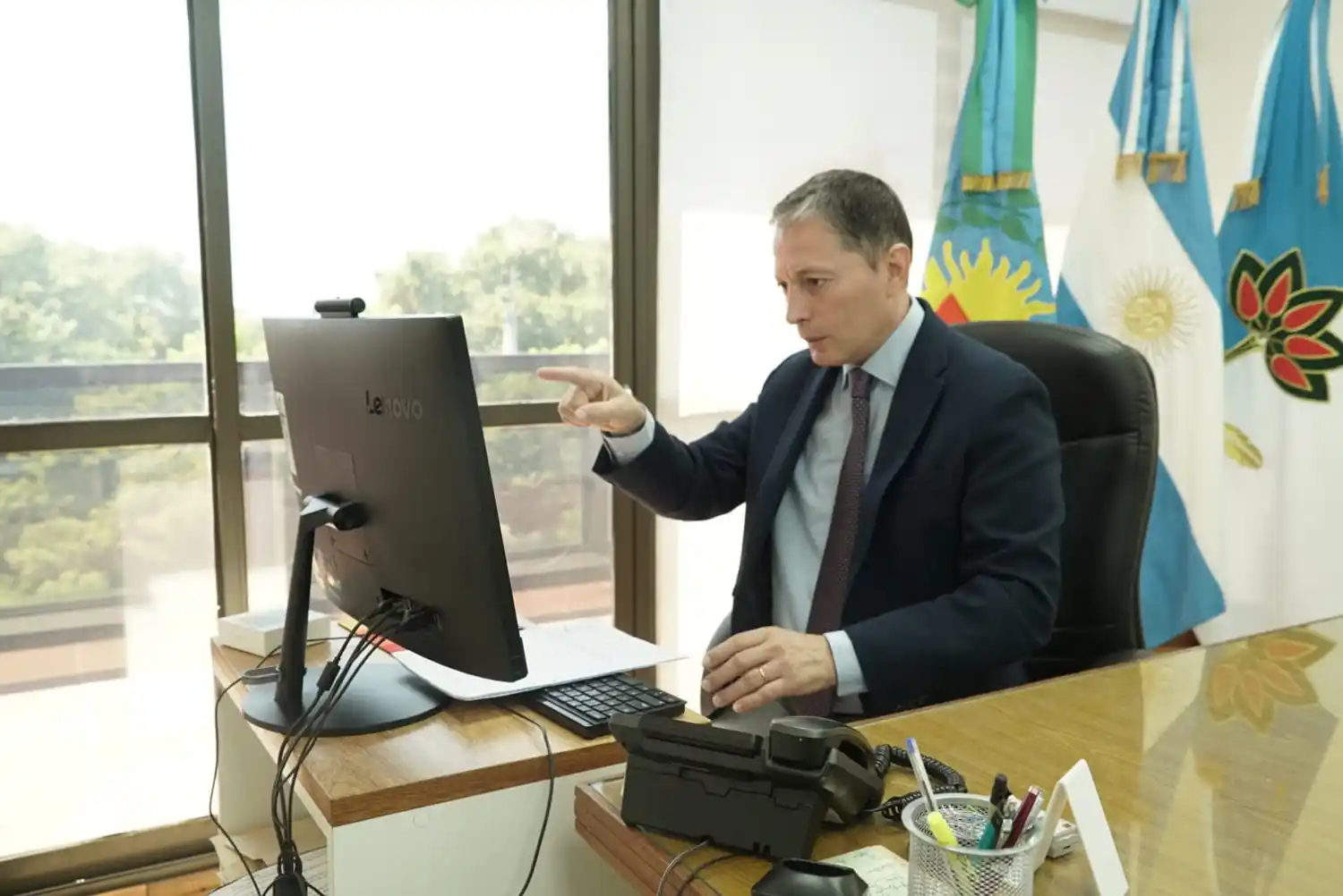 “Con Edesur tenemos un festival de cortes”, dijo el intendente de Esteban Echeverría