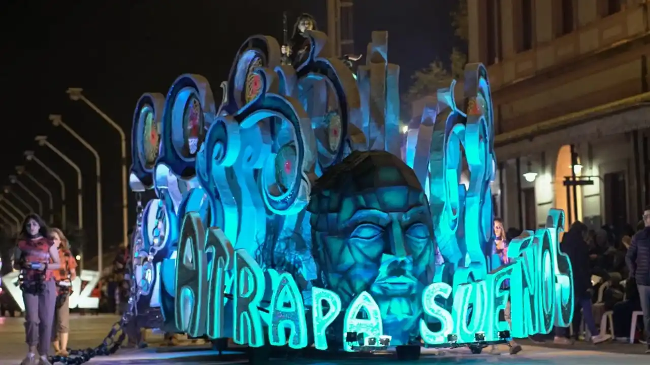 Vida, Atrapa Sueños y Guardianas fueron las ganadoras de las Carrozas 2019