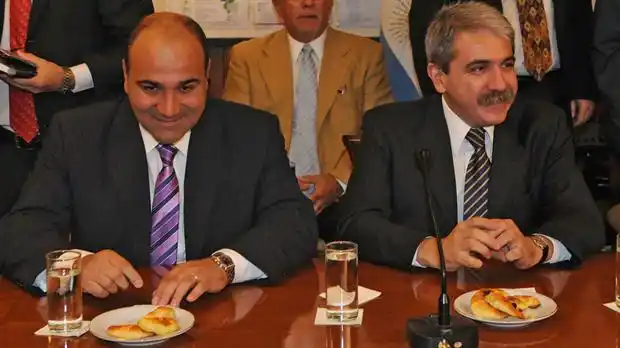 Procesaron a Aníbal Fernández, Manzur y Gollan por el plan Qunita