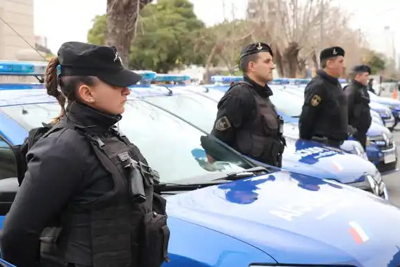 Se anotaron más de 70 policías retirados en Santa Fe para combatir el narcotráfico