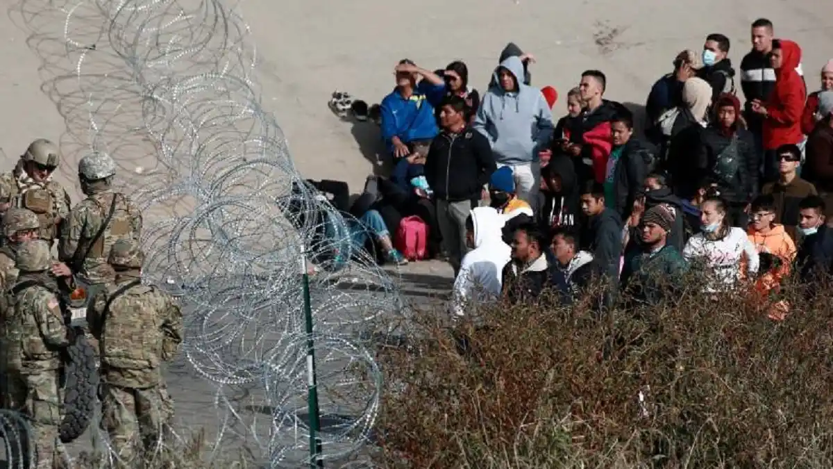 UN RESPIRO: Corte Suprema de EE.UU. bloquea temporalmente ley de Texas que permite detener migrantes