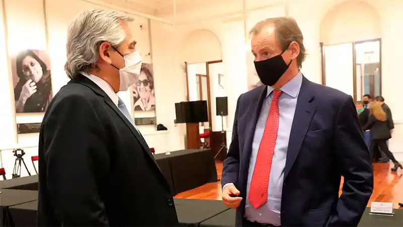 Bordet y Fernández analizaron medidas para la reactivación de la economía