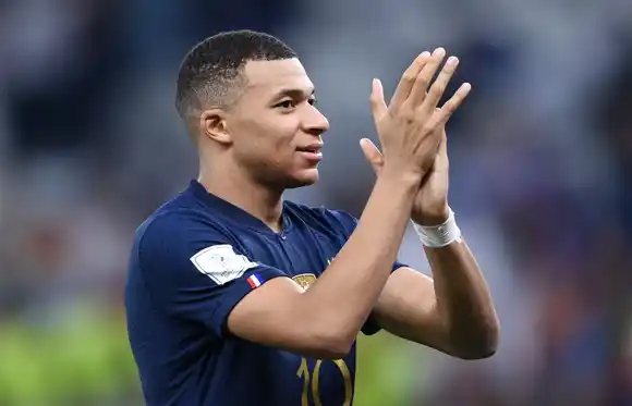 Kylian Mbappé pidió participación en las elecciones en Francia y manifestó su postura “contra los extremismos”