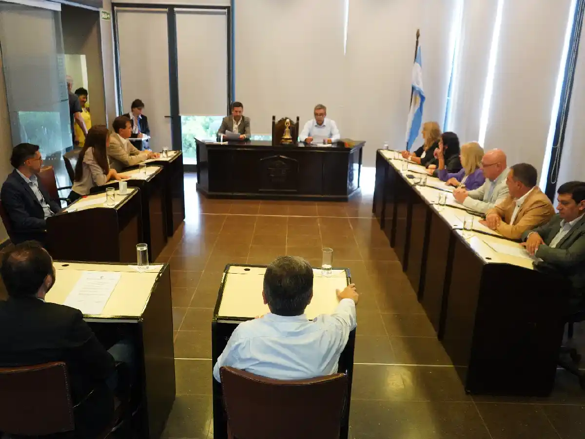 Con la designación de nuevas autoridades el Concejo se prepara para abrir las sesiones 
