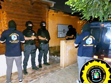 Cocaína fraccionada secuestrada en múltiples allanamientos en Concordia