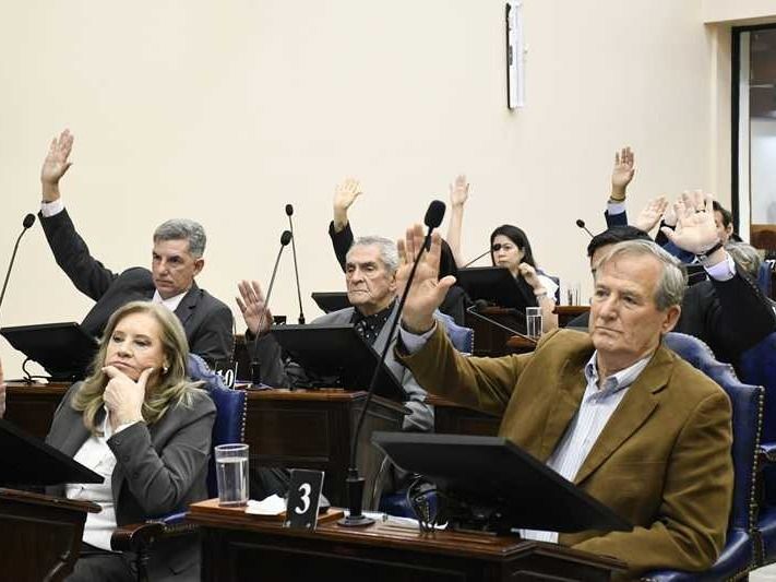 La reforma de la Carta Magna avanza 
con cambios fiscales, laborales y sociales