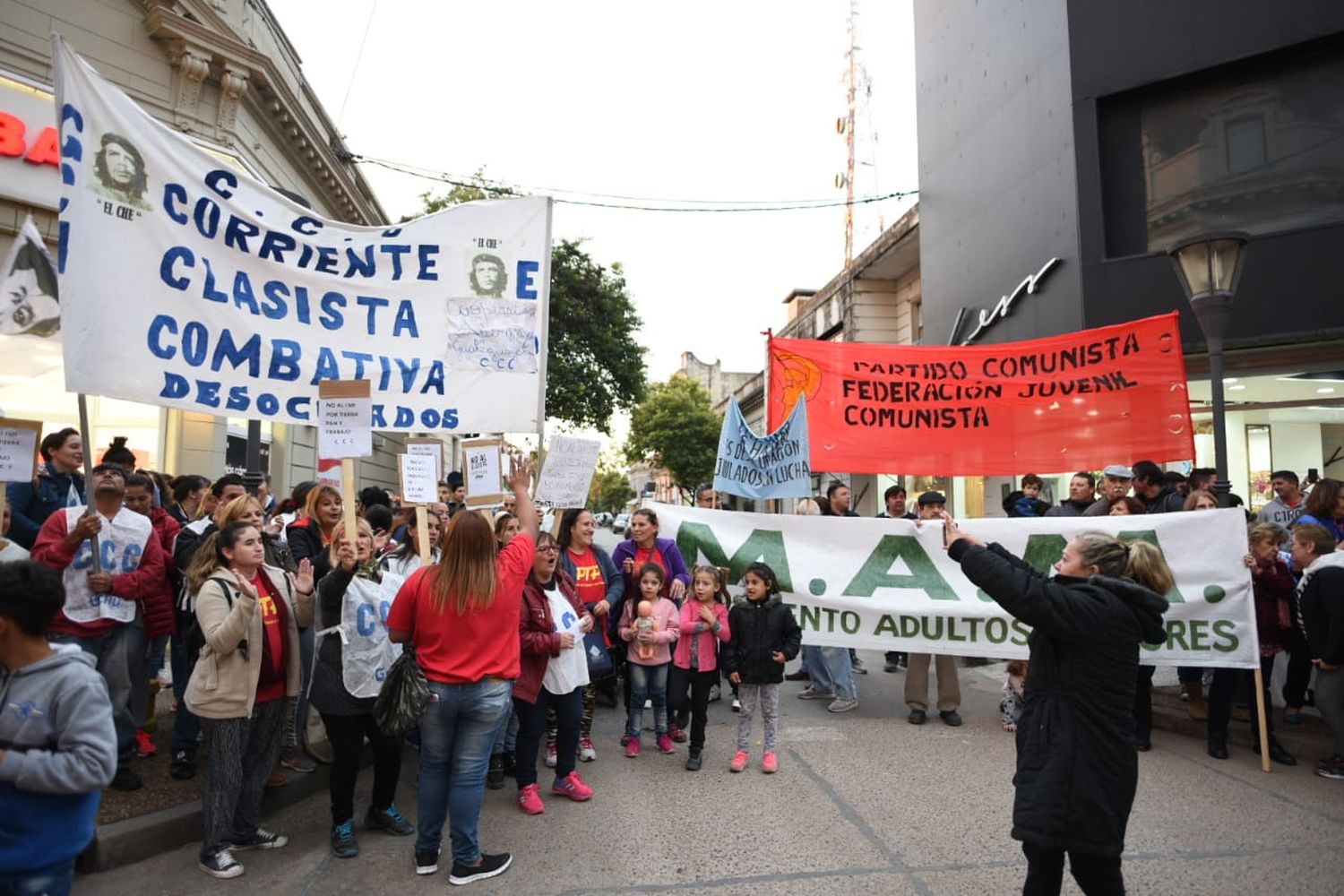 ¿Quiénes se adherirán al Paro General del 24 de enero en Gualeguaychú y el resto del país?