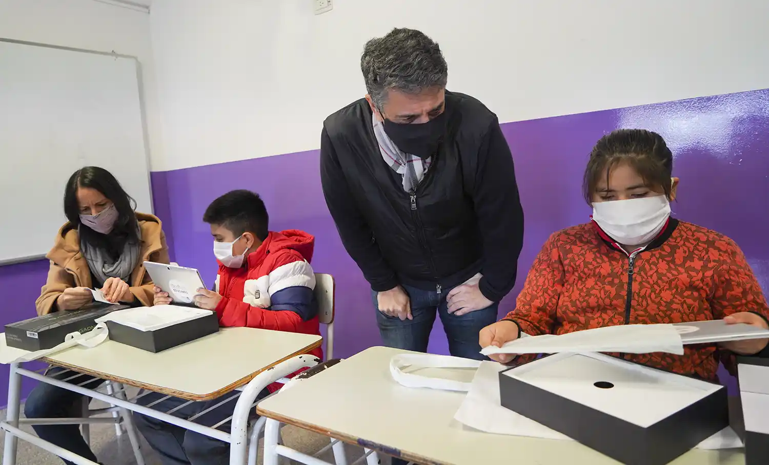 "Soy Parte Educando": Vicente López presentó programa de ayuda escolar