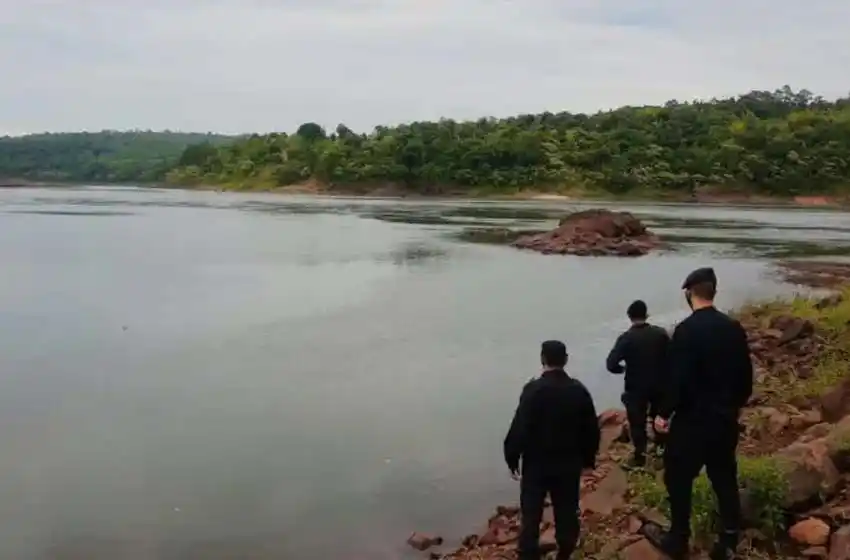 Tragedia en el río Paraná: tres hermanos de 8, 10 y 13 años murieron ahogados