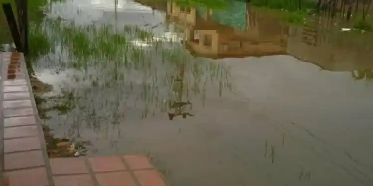 Estragos por las lluvias: más de 7 mil familias afectadas en Tucacas