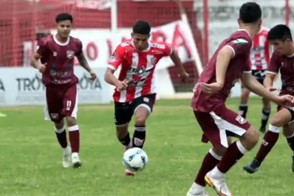 9 de Julio cayó con el líder en Rafaela