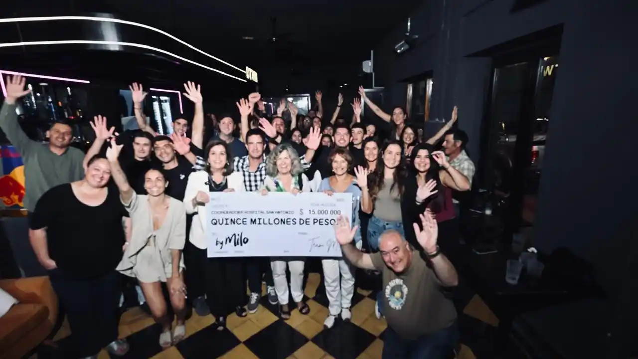 Donación solidaria: Milo entregó 15 millones de pesos a la Cooperadora del Hospital San Antonio