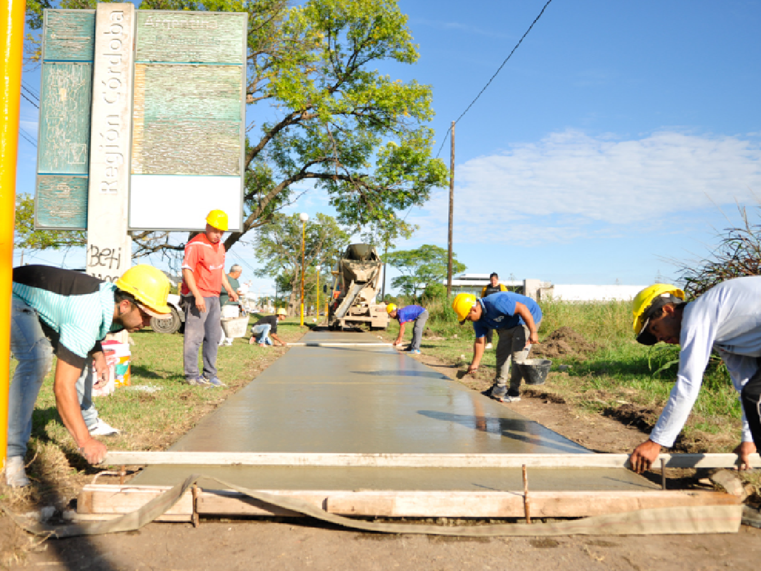 Municipio refuncionaliza ciclovía en barrio San Cayetano 