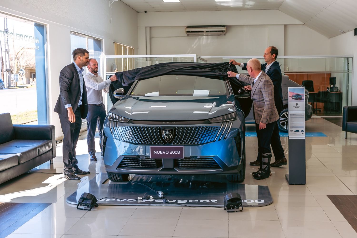 Montironi presentó los nuevos SUV 3008 y 5008.