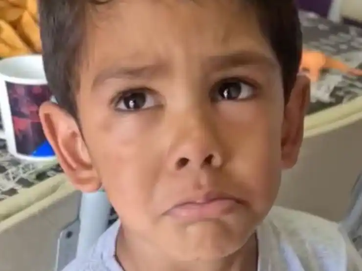 Según consta en el expediente judicial, el chico manifestó que quería seguir viviendo con su madre.