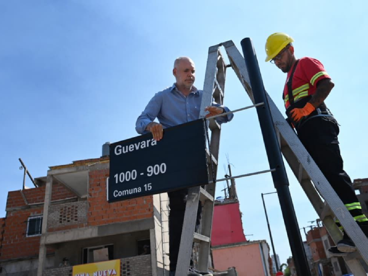 Larreta inauguró un tramo de la calle Guevara: Milei pensó que era el Che y lo criticó, pero era un sacerdote jesuita