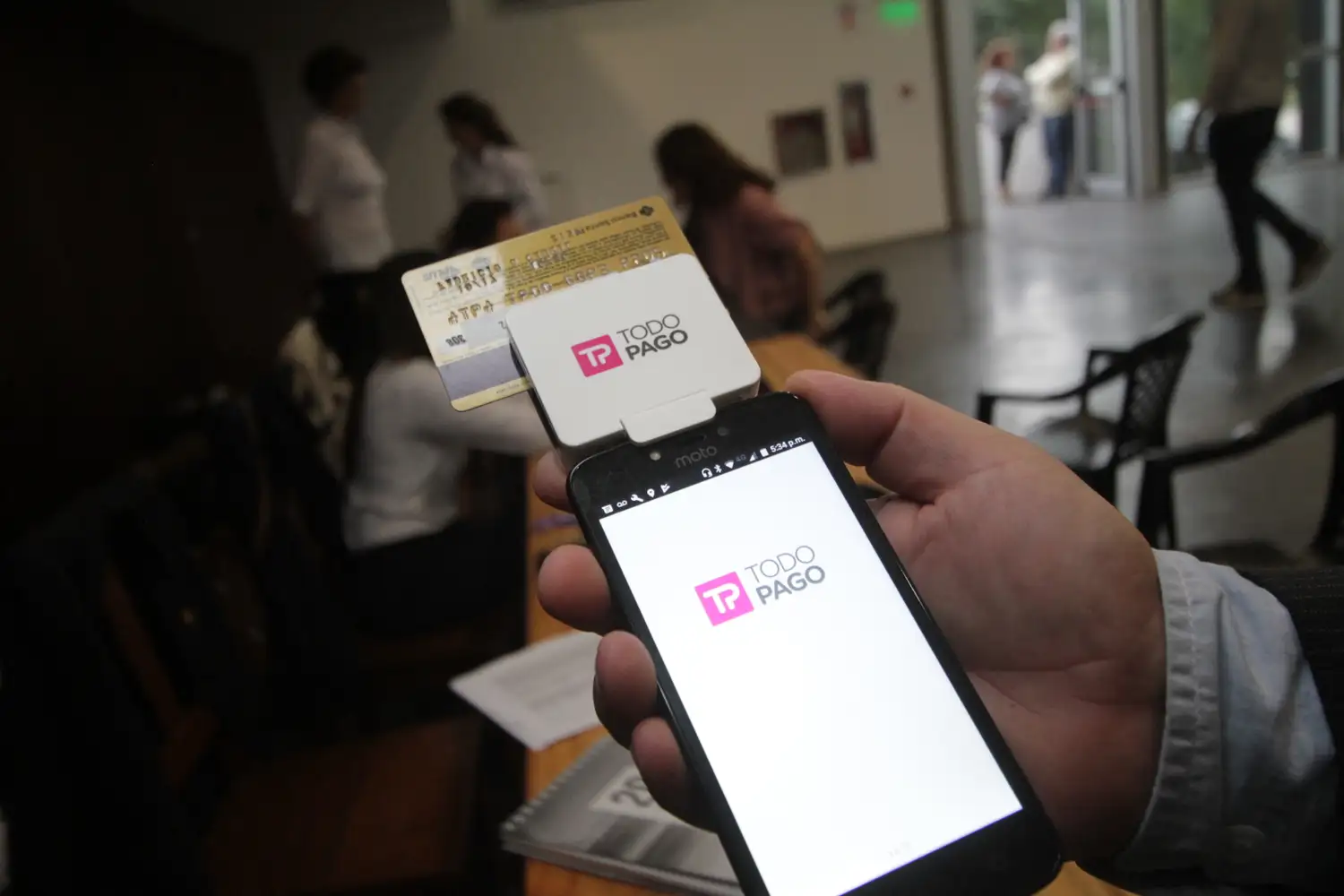 El 20% de los remises y taxis ya cuentan con pago electrónico
