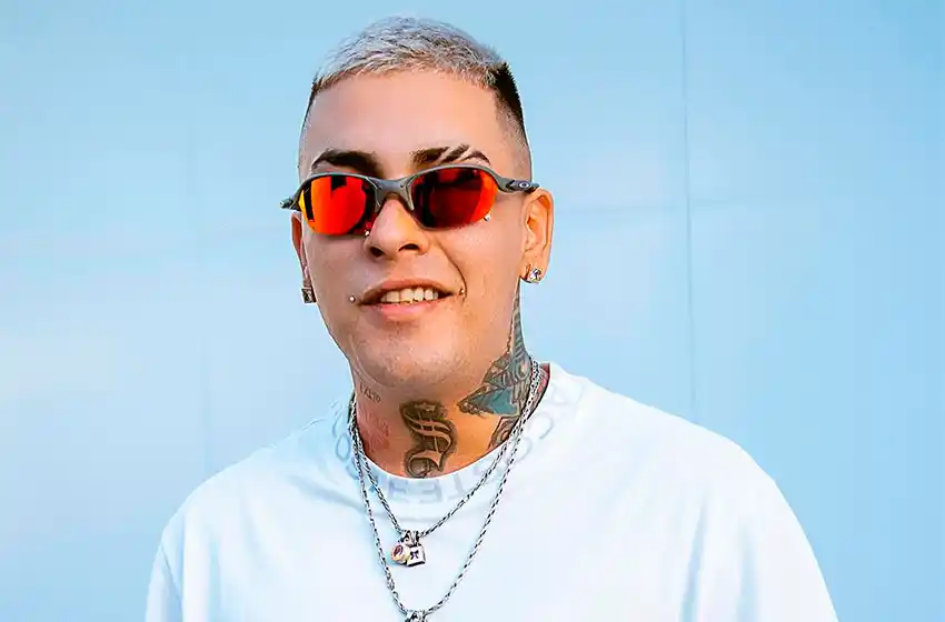 Callejero Fino presenta en Mar del Plata "Hagan ca$o" el primer disco de RKT