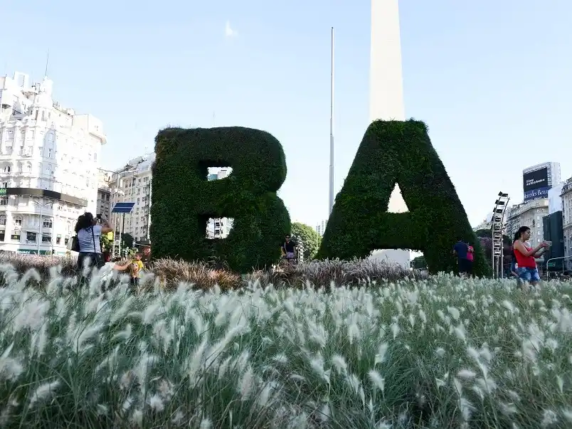 Alrededor de 100 mil turistas disfrutan de las propuestas de la Ciudad de Buenos Aires en esta Semana Santa