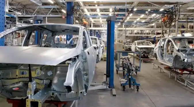 La producción automotriz cayó 5% interanual en septiembre