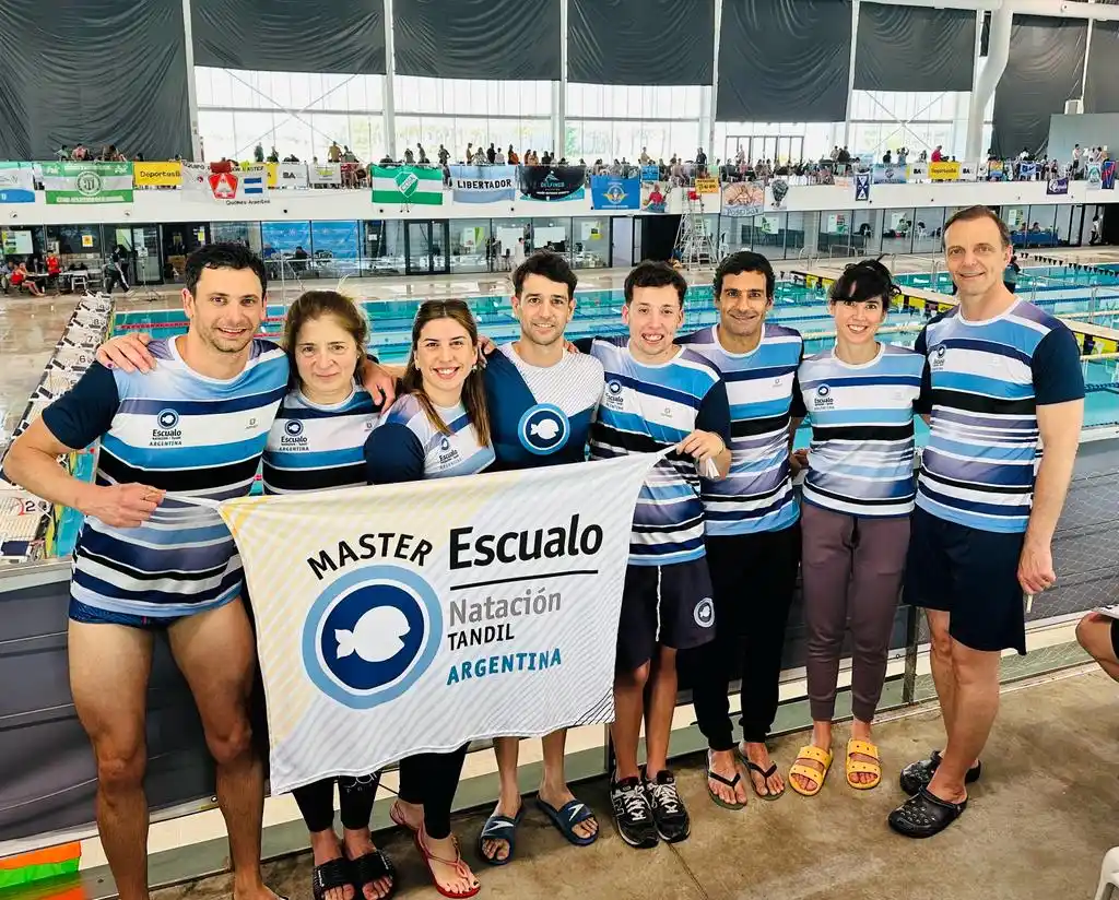 Escualo conquistó ocho medallas en el Nacional Master