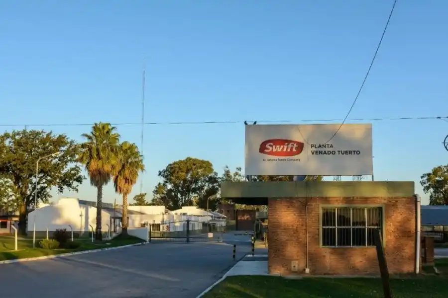 Swift paralizó la faena en sus plantas del Gran Rosario y Venado Tuerto por falta de hacienda