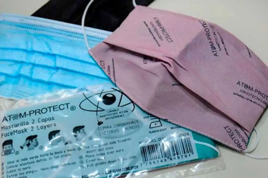 Advierten sobre el riesgo de usar doble mascarilla