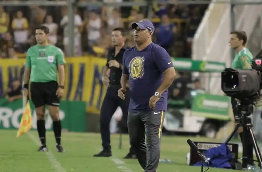 Leo, igual que Montero y mejor que el Chacho