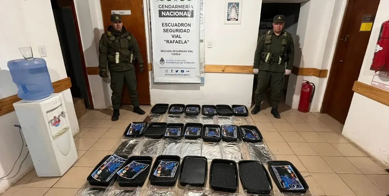 Secuestraron más de 67 kilos de cocaína y pasta base de un micro de larga distancia en la región