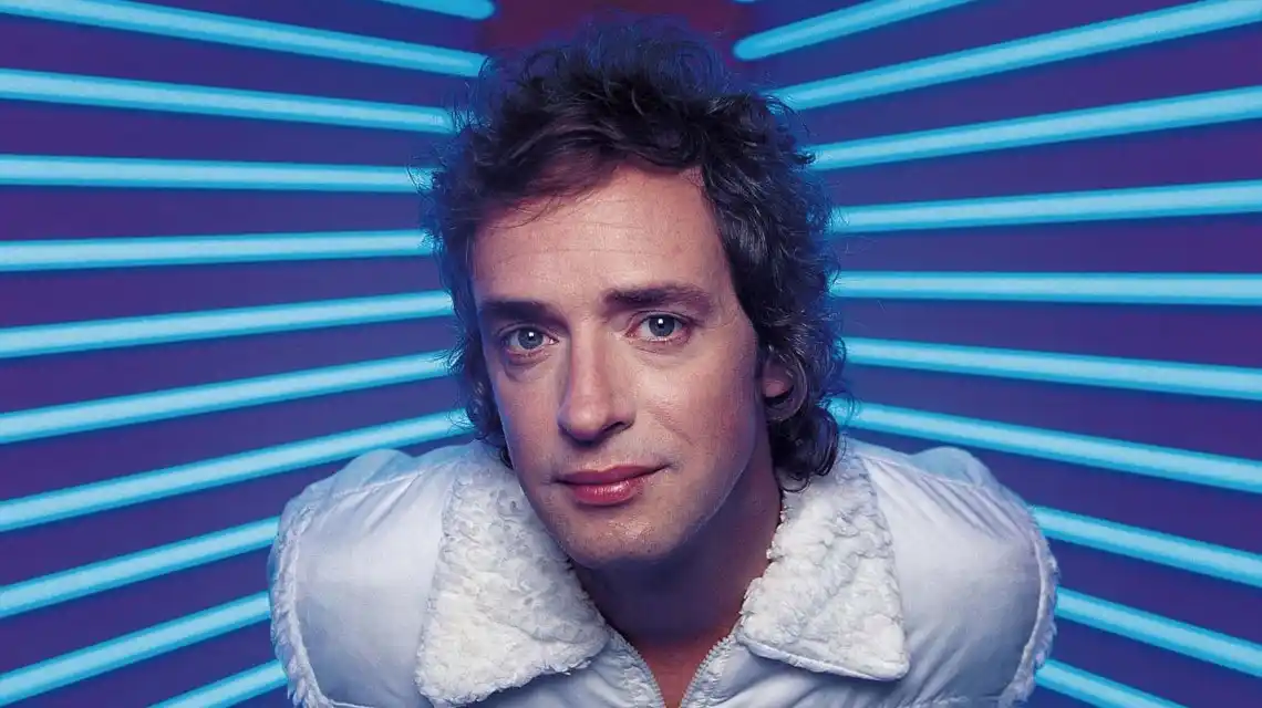 Difunden un video inédito de Cerati cantándole a su hijo