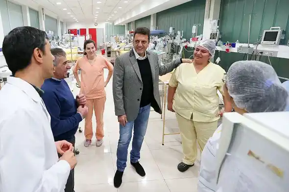 Massa: "A la gente la plata no le alcanza para comprar medicamentos"
