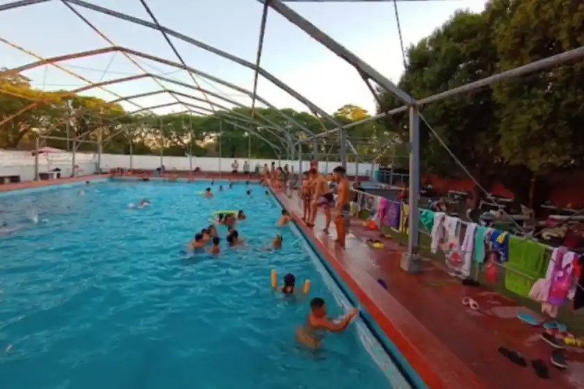 Clausuraron la pileta del Club Saladillo y permanecerá cerrado por tiempo indefinido tras la muerte del nene de 12 años