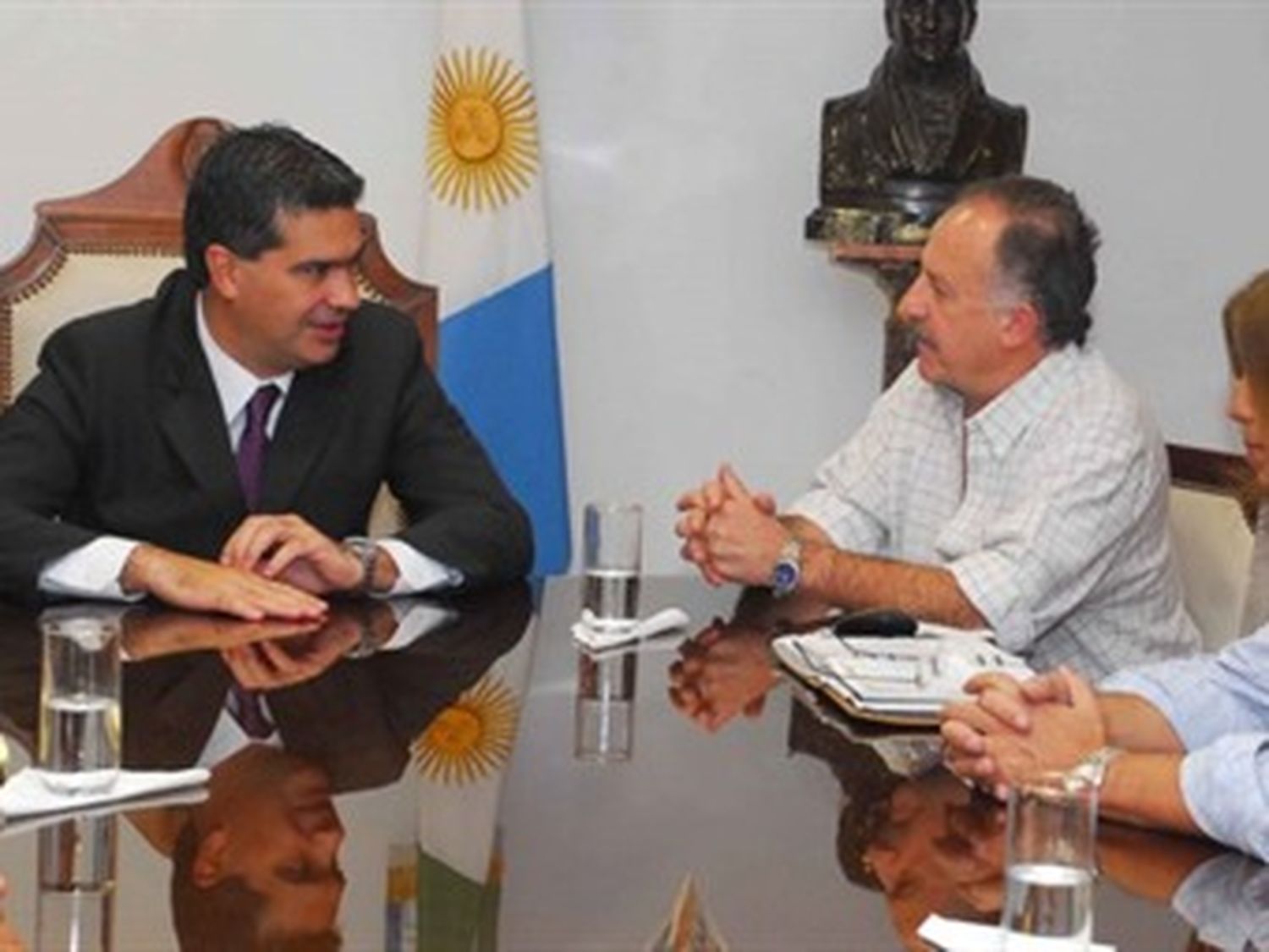 Impuesto a las ganancias: Capitanich recibe a Yasky