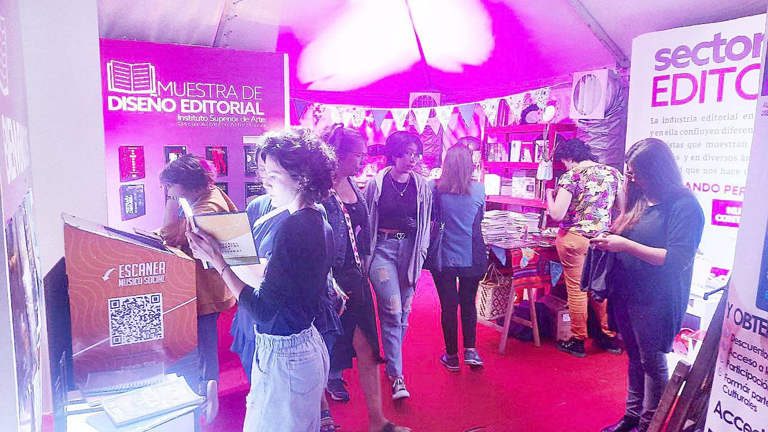 Con gran asistencia terminó 
la edición 20.ª Feria del Libro