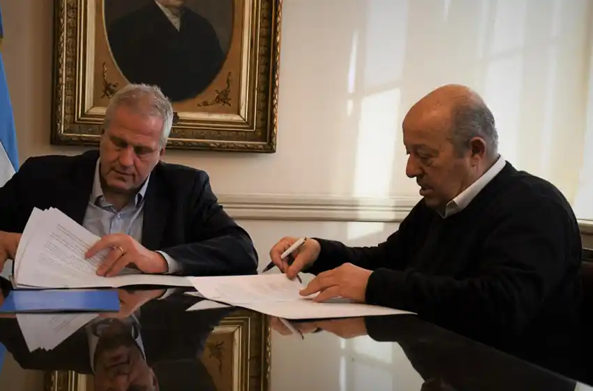 Paredi y Perzcyk anunciaron la construcción del edificio para el Jardín de Infantes en Vivoratá