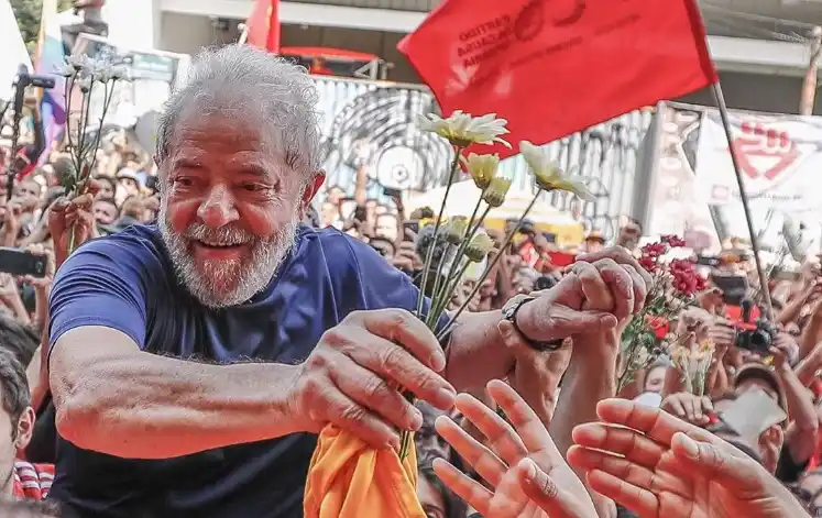Alberto Fernández y Cristina celebraron la liberación de Luiz Ignacio "Lula" da Silva  