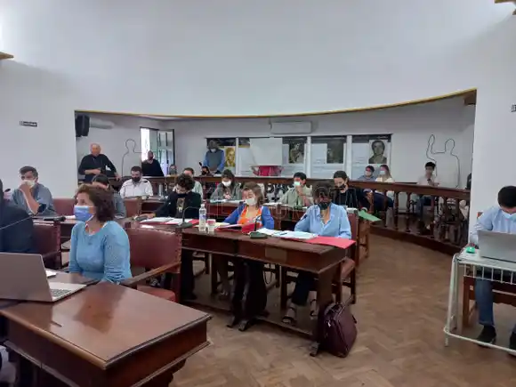 Tras sesión interrumpida por amenaza de bomba, se aprobó el convenio del Ecoparque Ambiental Chascomús