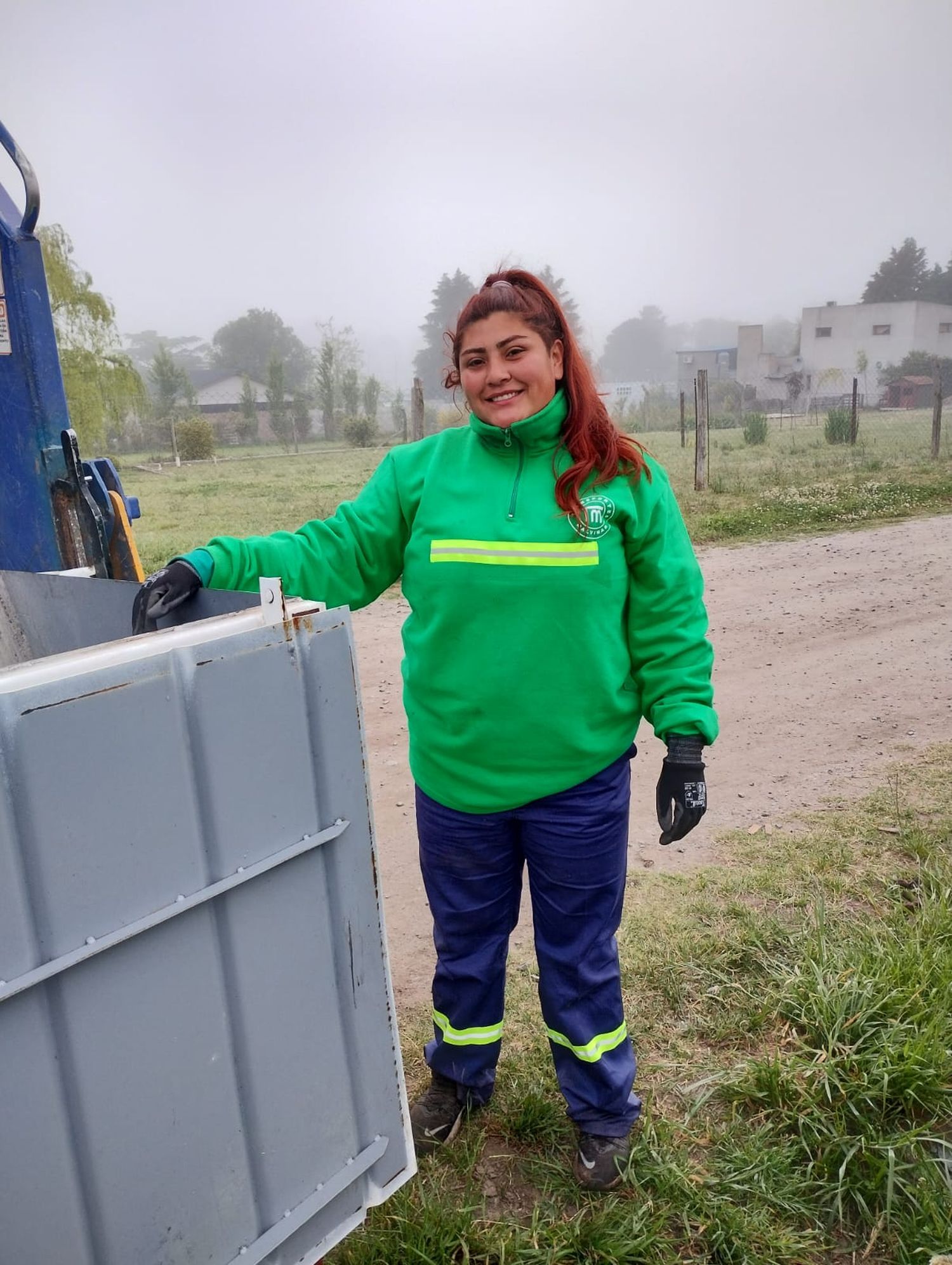 El sistema de recolección de residuos por contenedores incorporó a Marina, primera mujer en el servicio