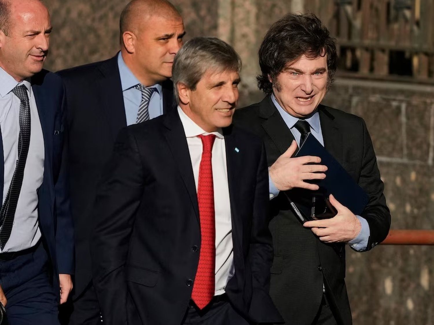 Alianzas, peronismo en crisis y el 2025 como referéndum sobre Milei