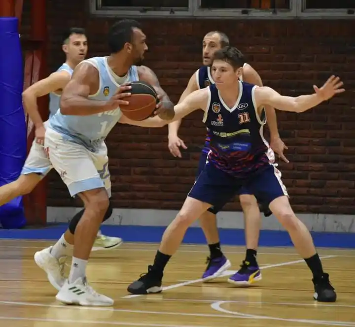 Básquet: Náutico cayó en Zárate y ahora definirá el ascenso en el Geoghegan