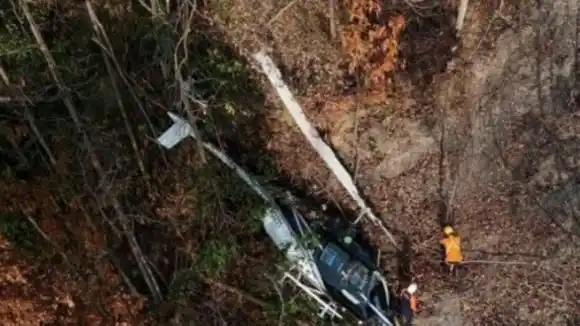 Helicóptero de Corpoelec se precipitó a tierra en Mérida (FOTOS)