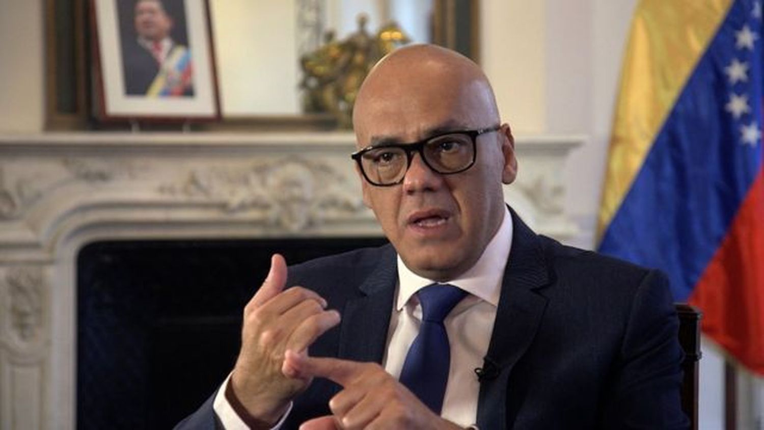 Jorge Rodríguez le volvió a sacar los trapitos sucios a Capriles 