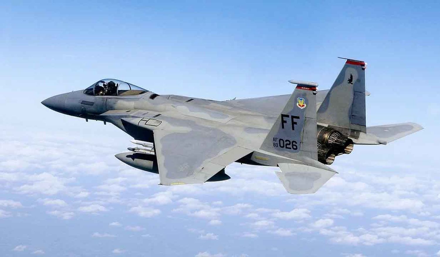 Israel firma acuerdo de 5.200 millones de dólares para compra de 25 cazas F-15