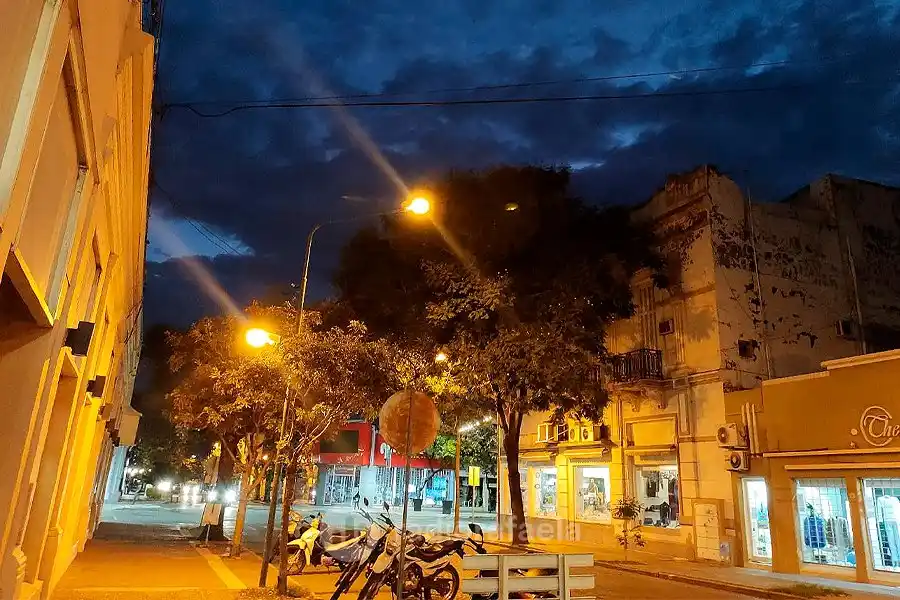 Llegó el frío a la ciudad y llegó para quedarse