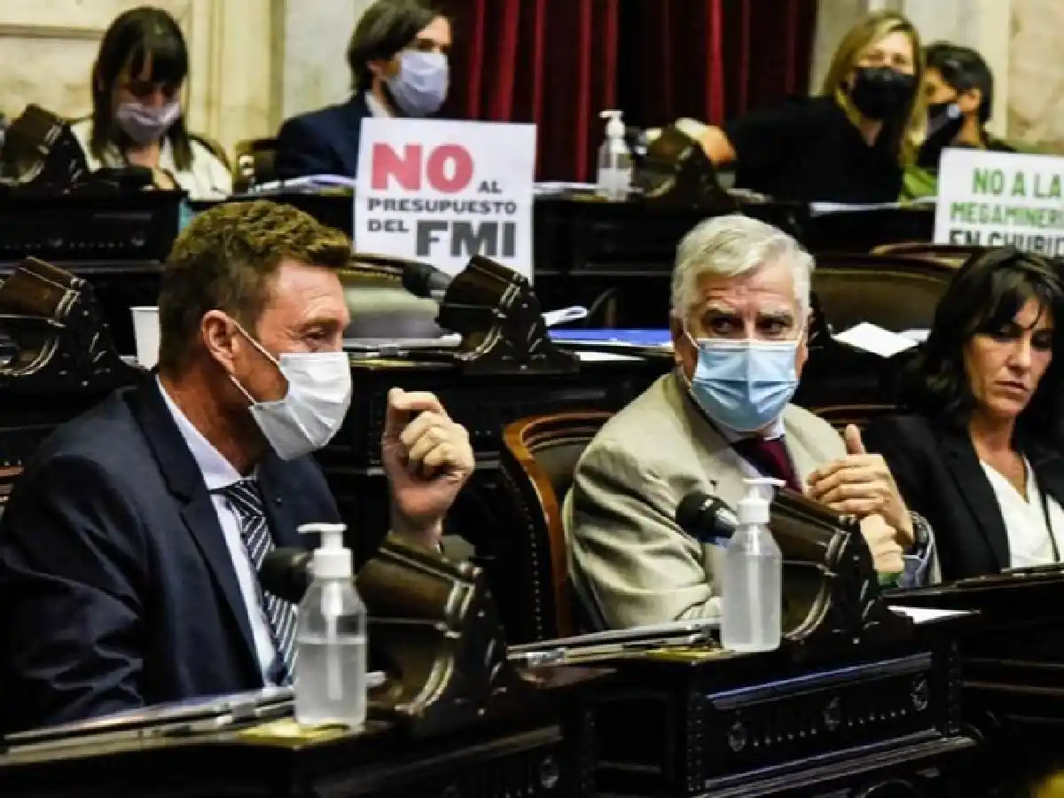 Córdoba Federal acusó a Massa de intimidar a las provincias