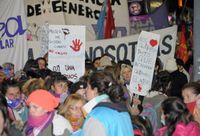 Gran cantidad de mujeres volvió a copar las calles de la ciudad bajo las consignas de Ni una menos