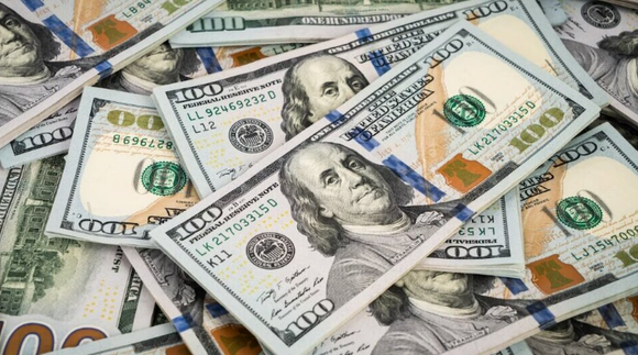 El Banco Central flexibilizó normas para facilitar las transferencias en dólares