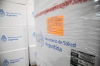 El Gobierno comenzó a distribuir las vacunas contra el dengue