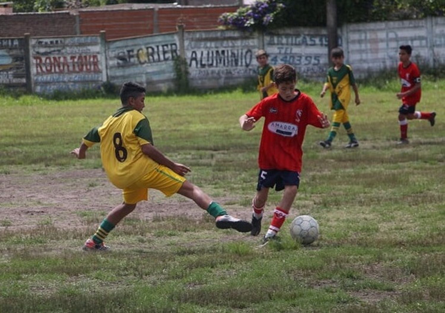 Fútbol Infantil: Independiente sacó una buena ventaja en 2006